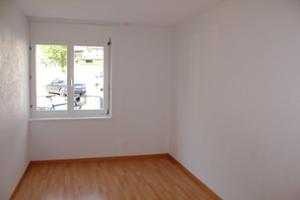 Zimmer rechts (Musterfoto)