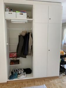 Garderobe (Musterfoto)