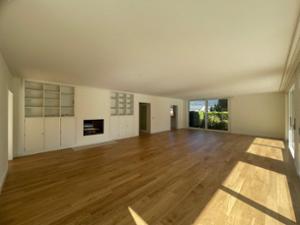 Wohnzimmer mit Wohnwand